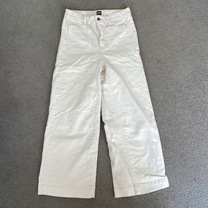 Gap wide leg white denim jeans size 27